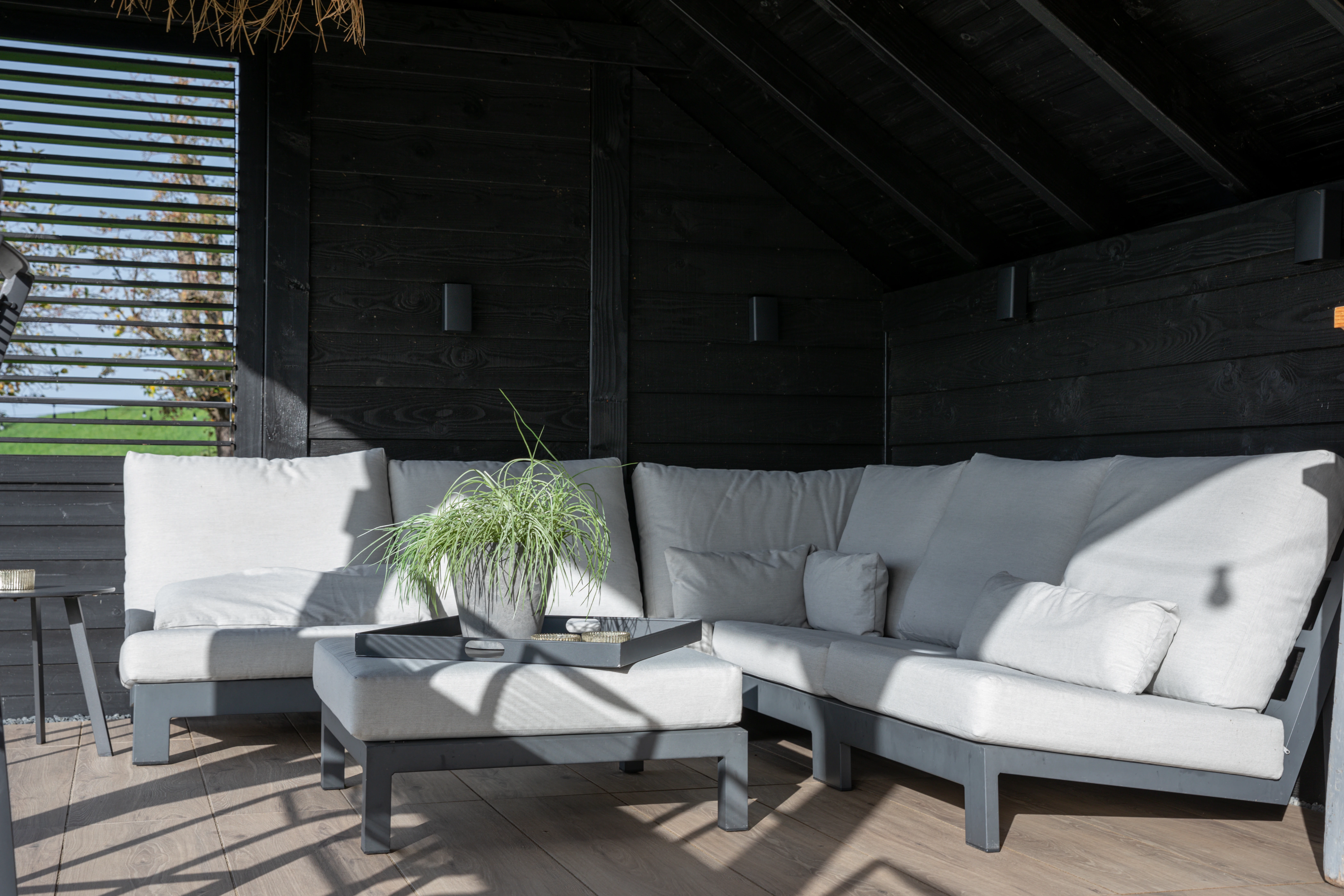 Douglas Kapschuur, 600 x 400, met achterwand en zijwand, Westwood Deluxe - Afbeelding 4